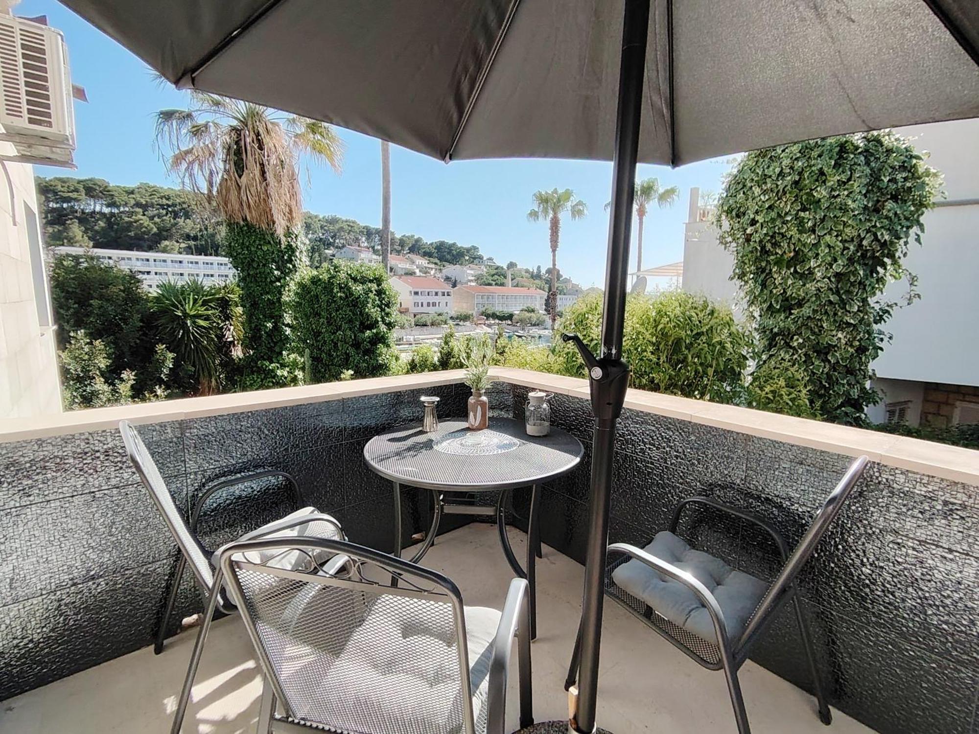 Apartments Villa Domus Marini Хвар Номер фото