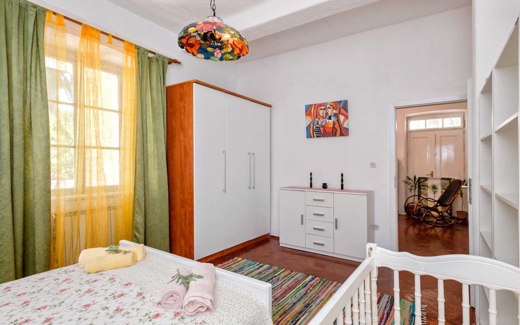 Apartments Villa Domus Marini Хвар Екстер'єр фото